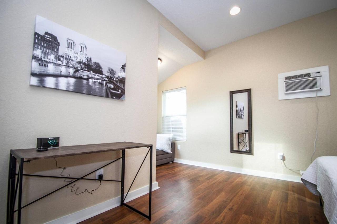 Douglas Way Remodeled House Near Downtown 1Ba/1Ba San Antonio Exteriör bild