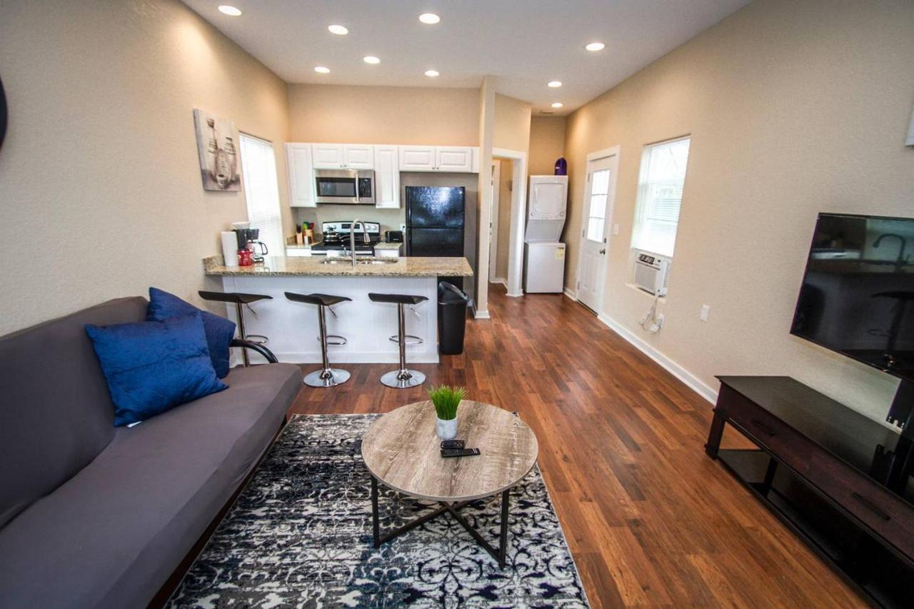 Douglas Way Remodeled House Near Downtown 1Ba/1Ba San Antonio Exteriör bild